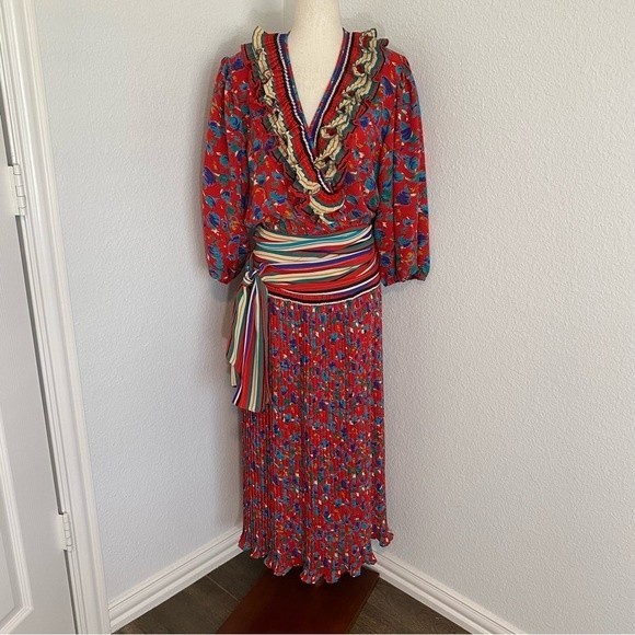 Vintage Assorti Floral Blue Red Wrap Front Unique Waist Pleated Maxi Dress SZ M - Picture 3 of 14